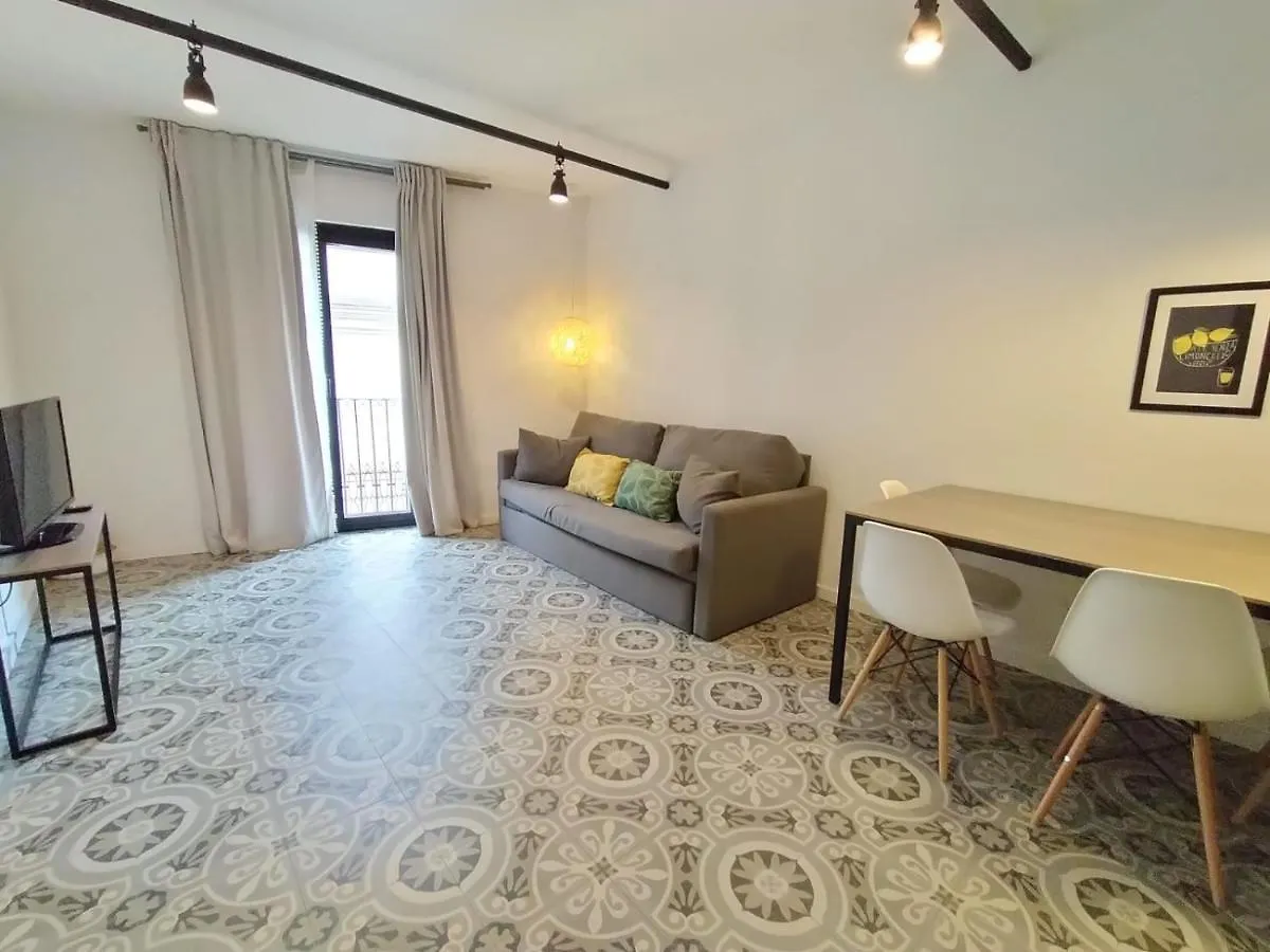 Liceu Apartments By Gaiarooms Barcelona